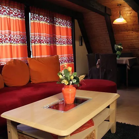 Ferienhaus-kirschbluete Tatil Evi Ronshausen